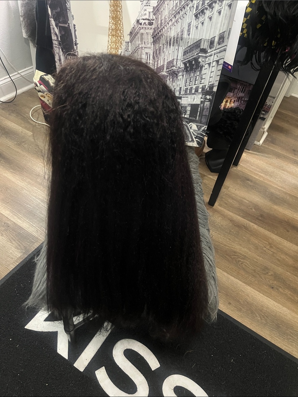 Natural Black Lace Front Wig - Sleek Long Straight Style - Picture 4 of 8